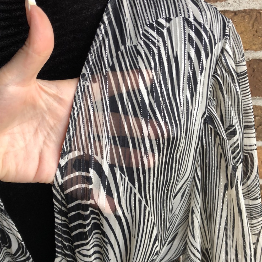Express Women Metallic Maxi Cover-Up - Picture 6 of 8